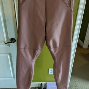 ALO Yoga Mauve Leggings